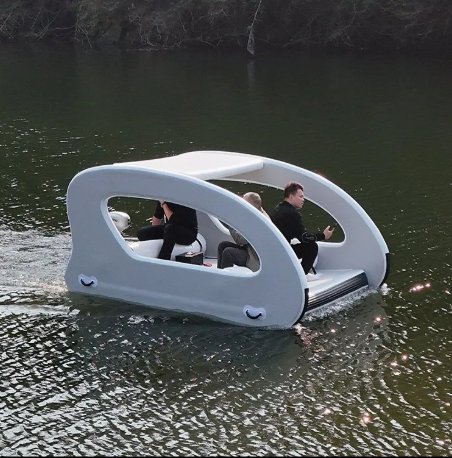 AquaBote em movimento